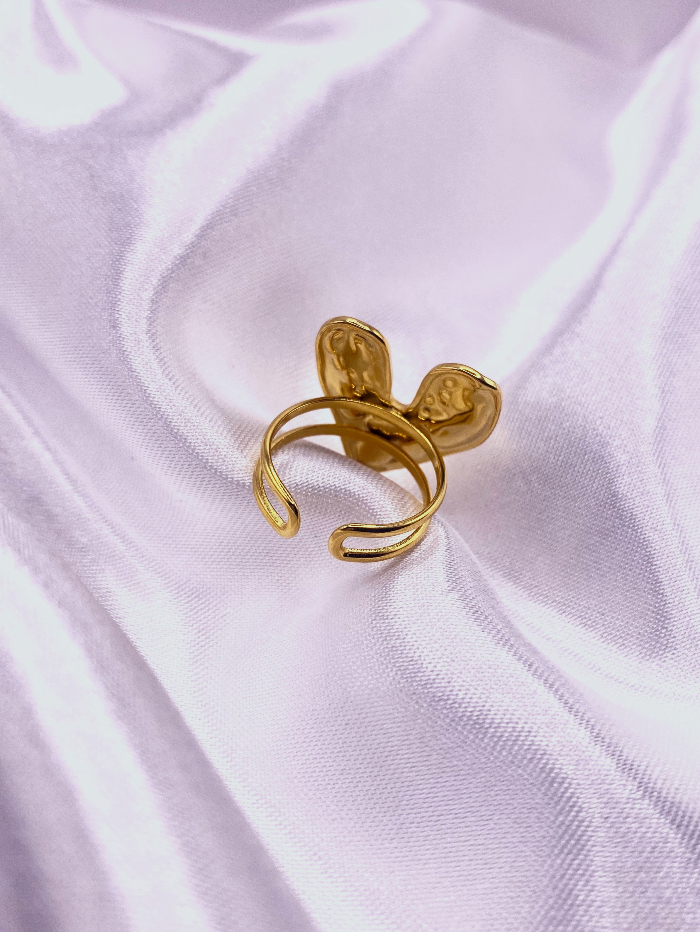 Textured Heart Ring Goldplated