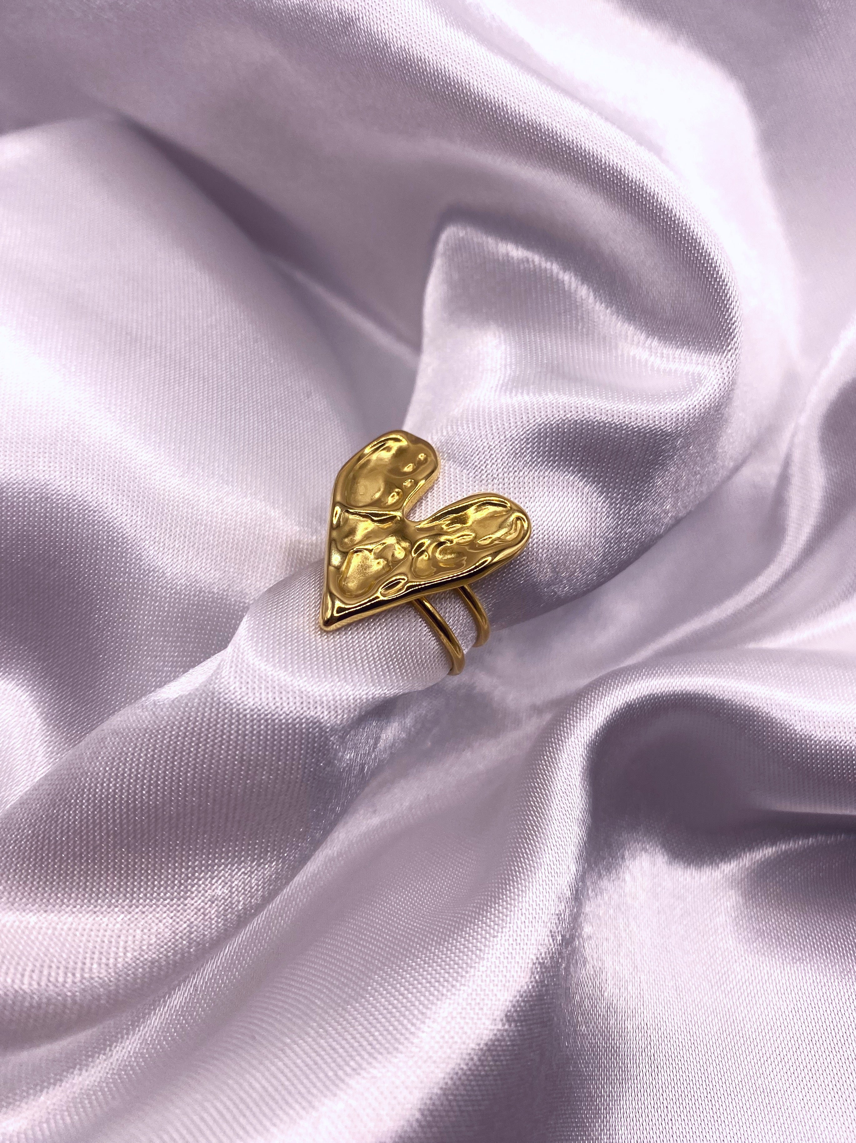 Textured Heart Ring Goldplated